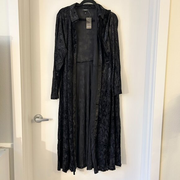 Torrid Skull Print Burnout Velvet Kimono in Black Plus Size 4X NWT - Picture 4 of 9